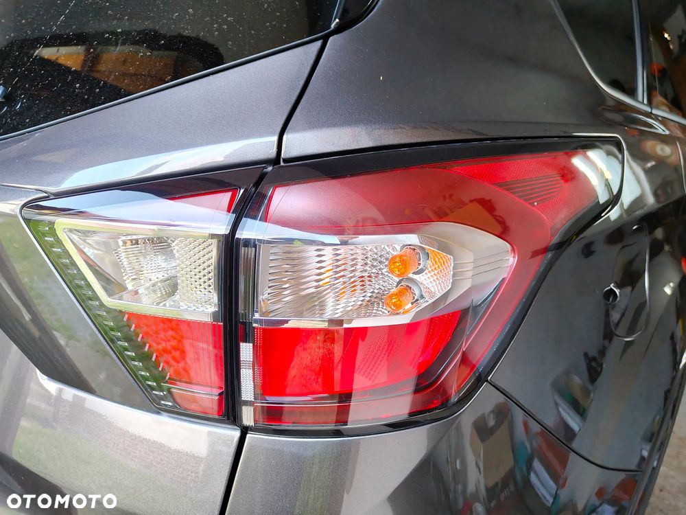 Ford Kuga 1.5 TDCi FWD ST-Line - 29