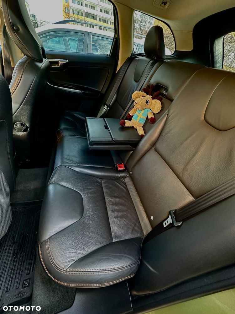 Volvo XC 60 - 11