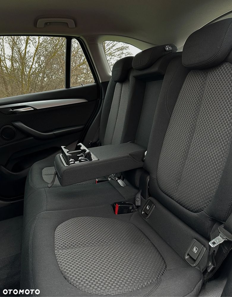 BMW X1 xDrive25e Sport Line - 37