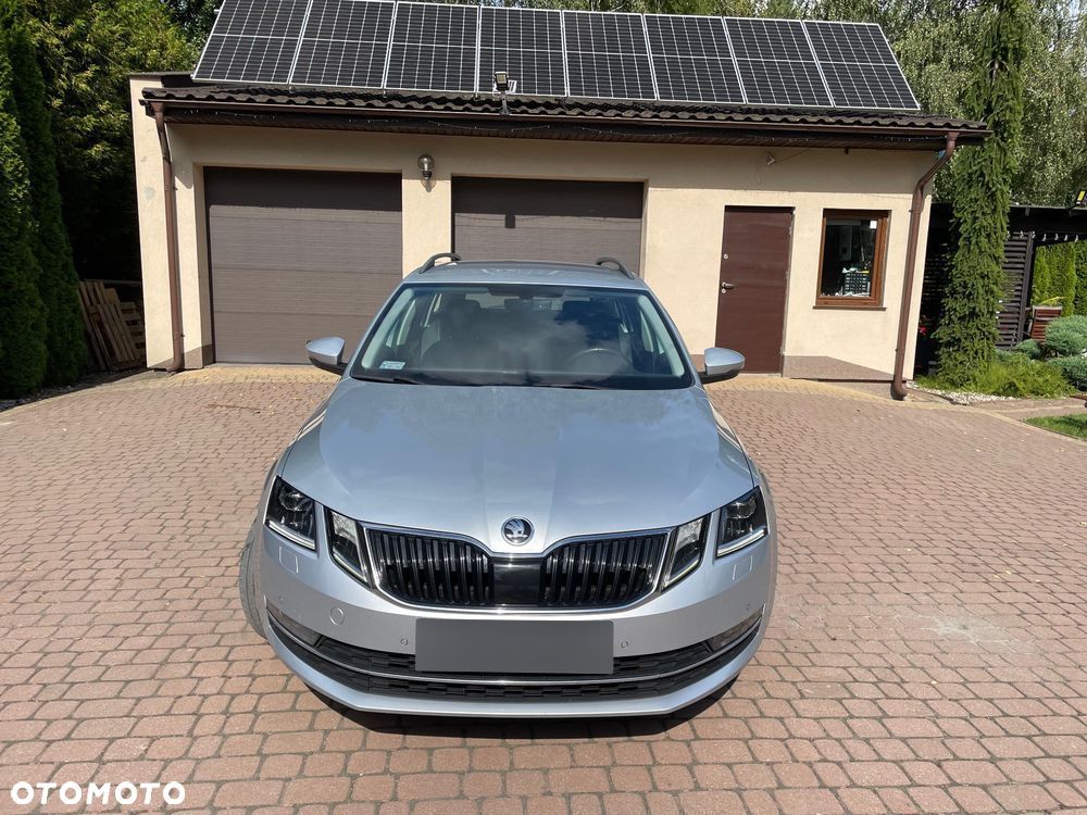 Skoda Octavia 2.0 TDI SCR Style DSG - 2