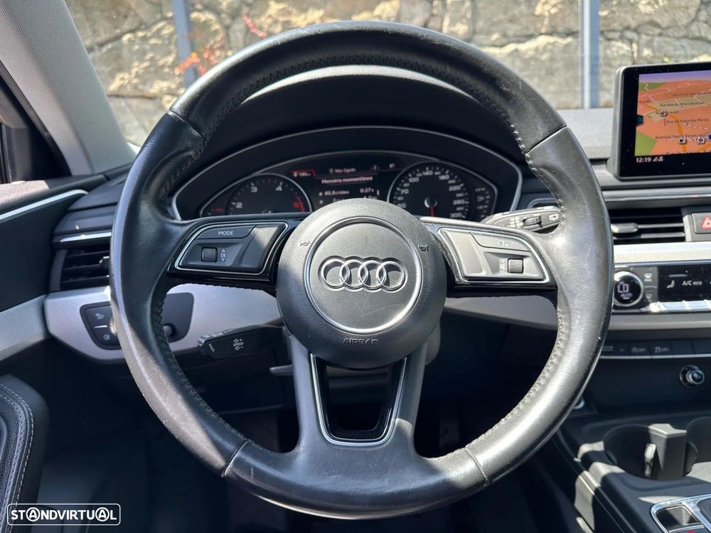 Audi A4 Avant 2.0 TDI S-line - 16