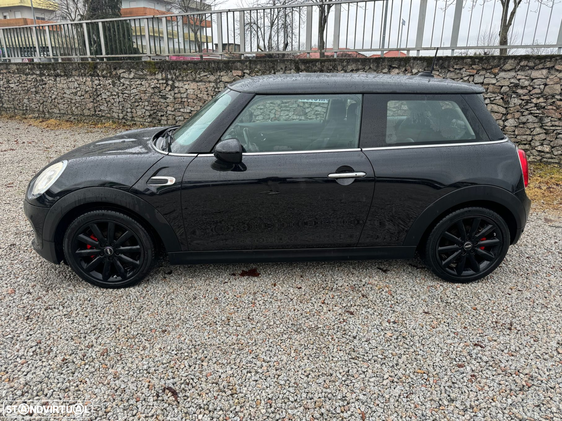 MINI 3 Portas Cooper D - 5