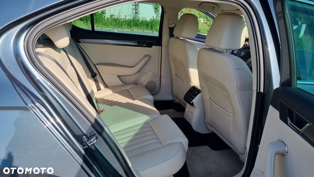 Skoda Superb - 8