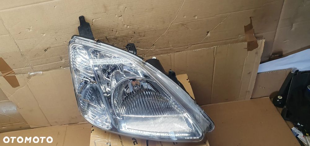 Lampa prawy przód przednia prawa Honda Civic VII Nowa TYC 20-6251-05-2 - 7