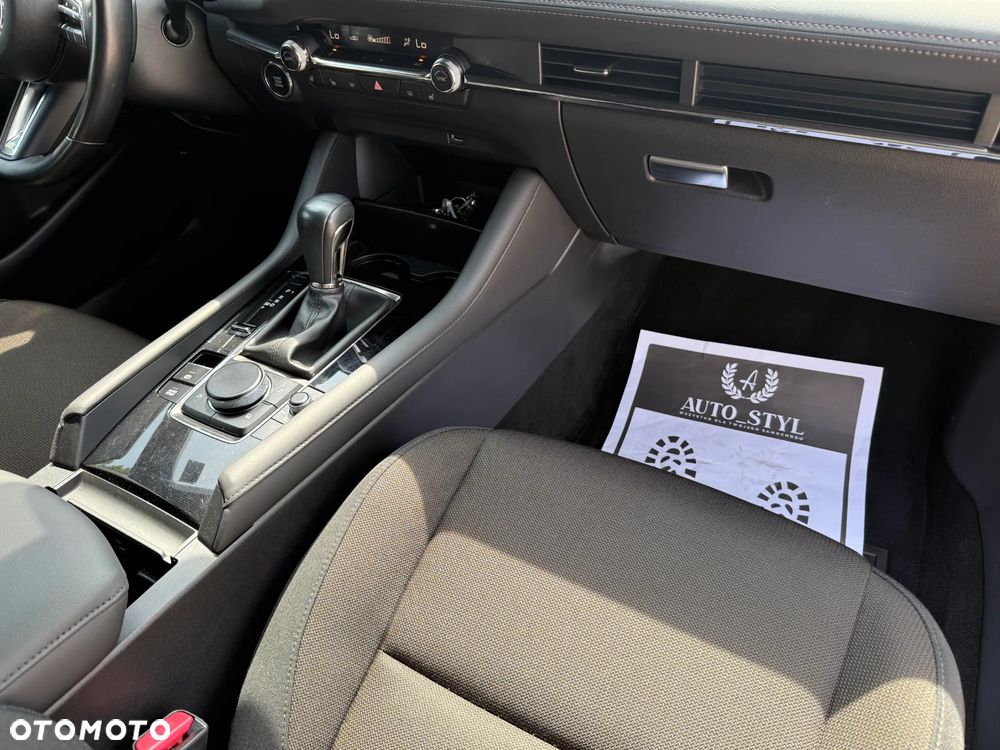 Mazda 3 e-SKYACTIV-G 122 M HYBRID DRIVE EXCLUSIVE-LINE - 16