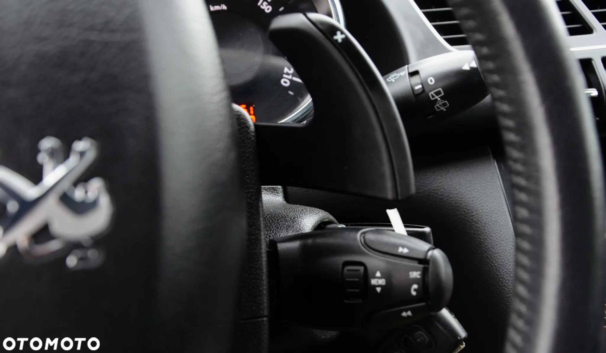 Peugeot 3008 e-HDi 115 ETG6 Stop&Start Allure - 25