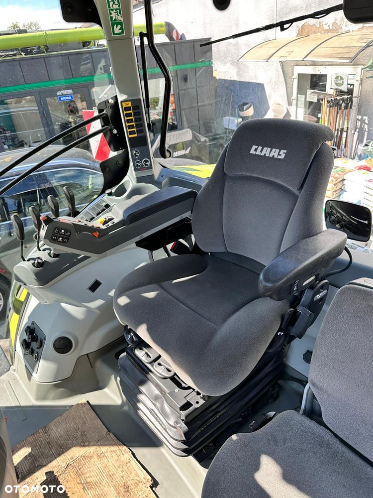 Claas Axion 830 - 28