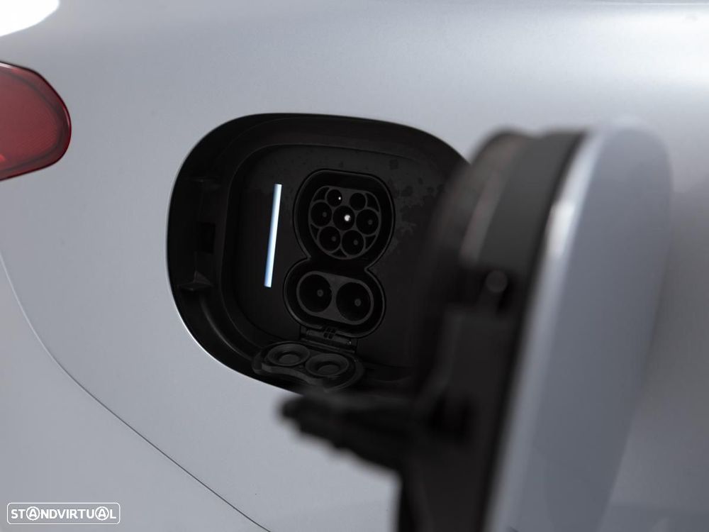 Mercedes-Benz EQE 350 - 13