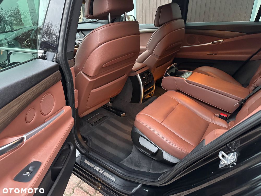 BMW 5GT - 15