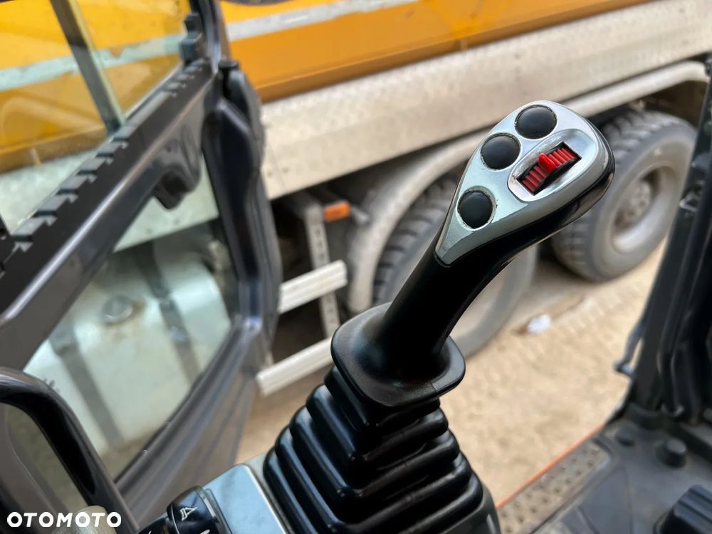 Doosan DX140W-3 - 20