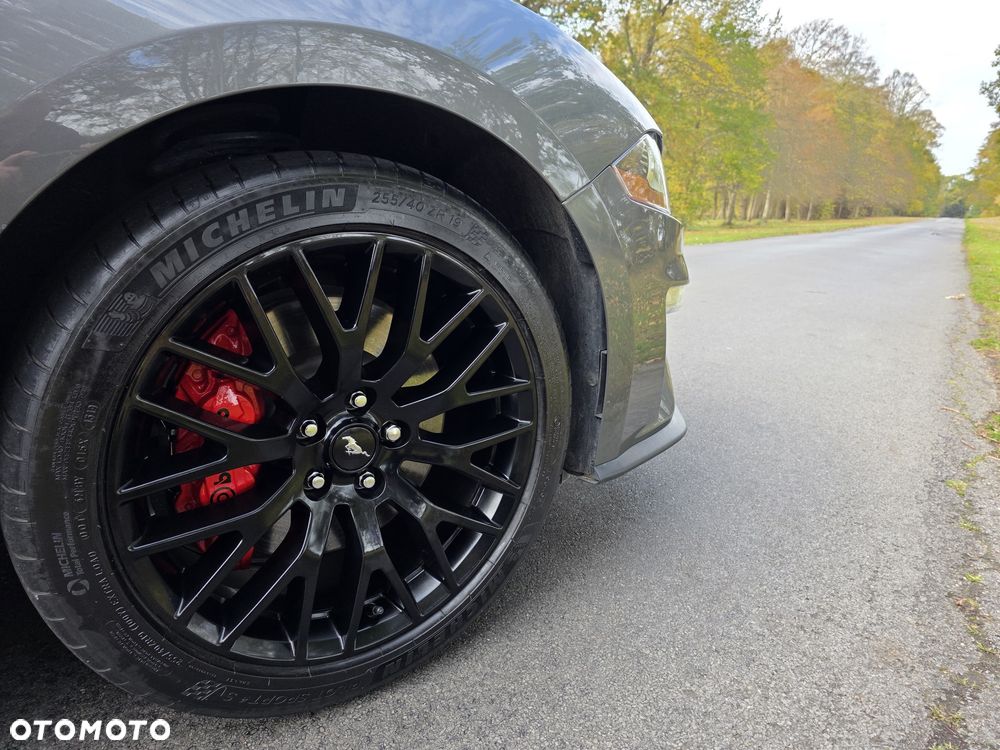 Ford Mustang 5.0 V8 GT - 11