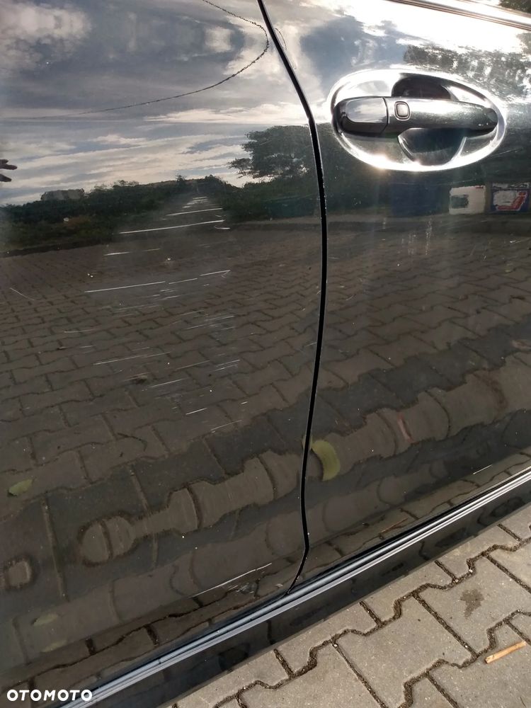 Toyota Yaris - 5