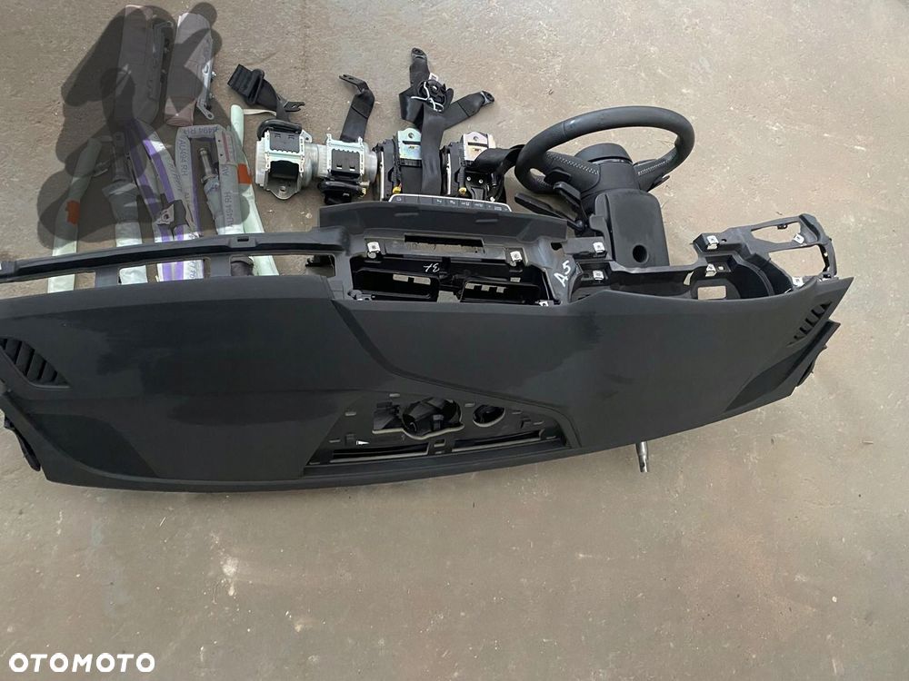 konsola airbag pasy audi a5 ii lift s-line - 1