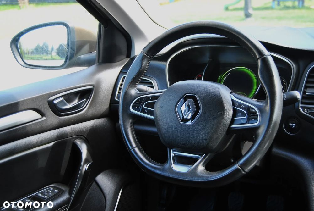 Renault Megane 1.2 Energy TCe Zen - 10