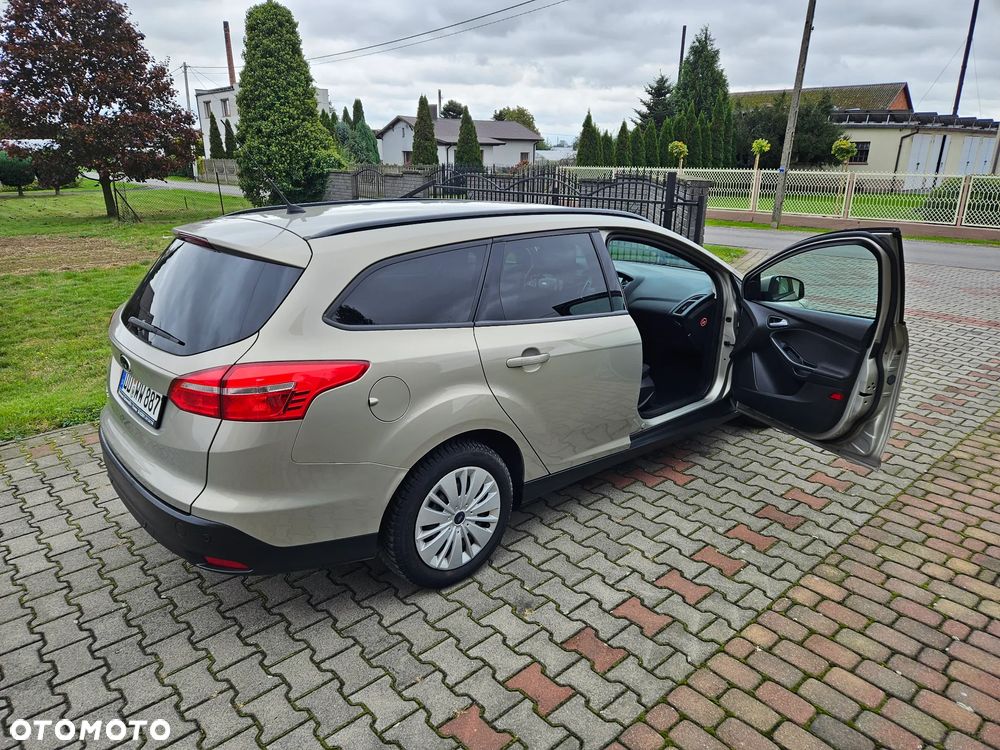 Ford Focus 2016 photo 4
