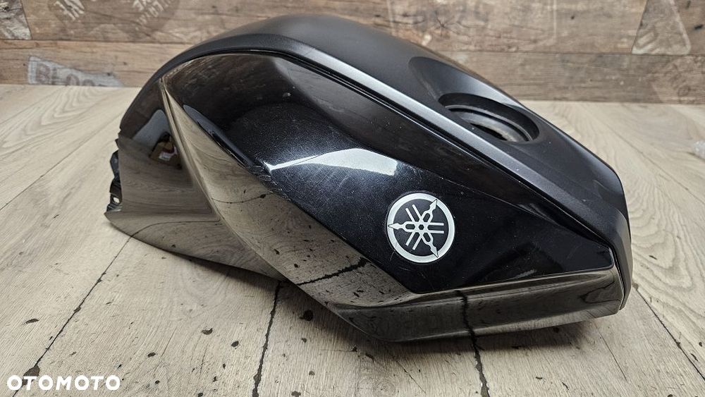 Nakładka zbiornika Yamaha YZF R125  5D7-F411A-01 - 3