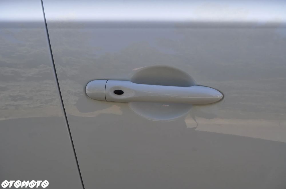 Renault Clio (Energy) TCe 75 Start & Stop LIMITED - 37