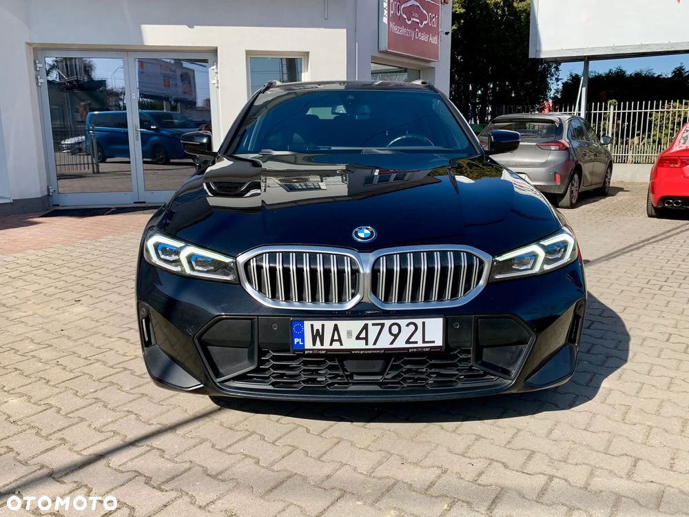 BMW Seria 3 330e M Sport sport - 1