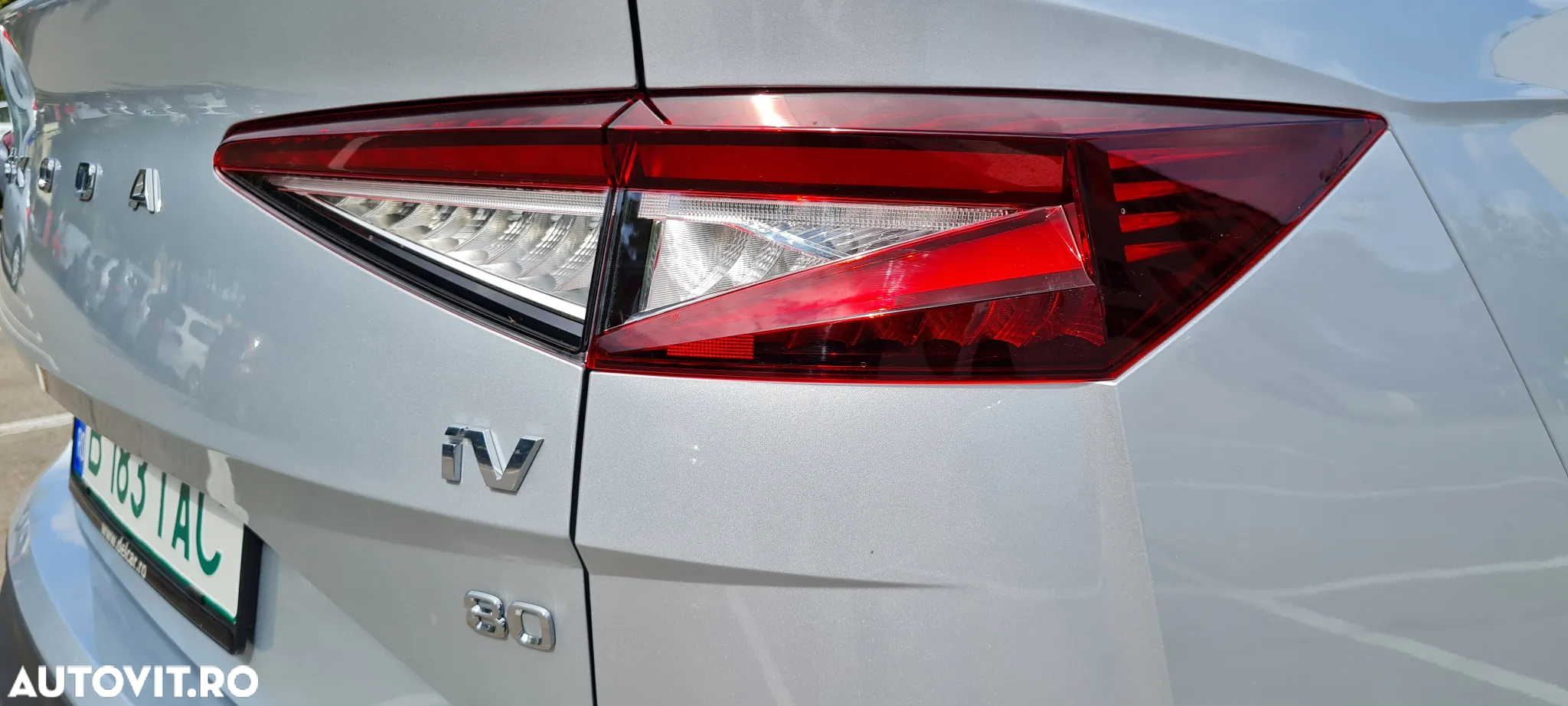 Skoda Enyaq iV Electric 80 - 10