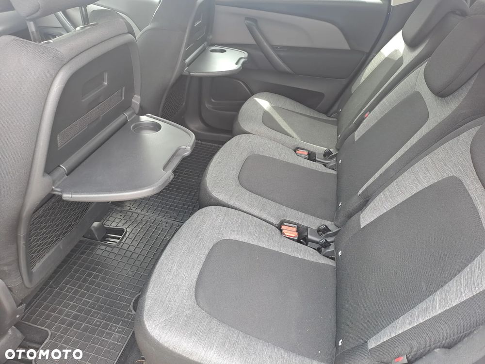 Citroën C4 Picasso 1.2 PureTech Shine S&S - 17