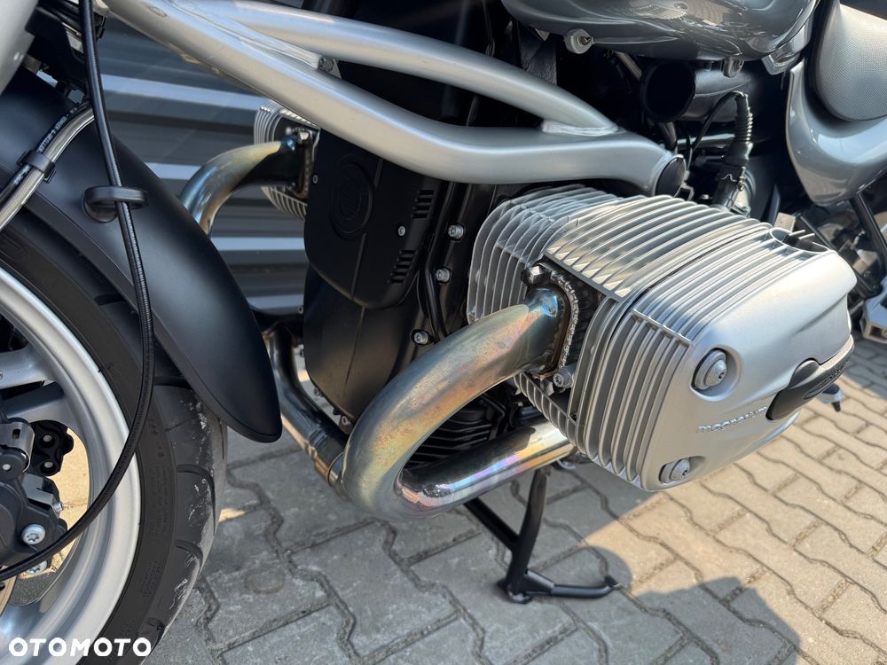 BMW R - 12