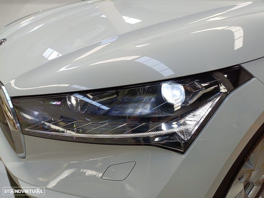 Skoda Enyaq 60 — fotografia 7