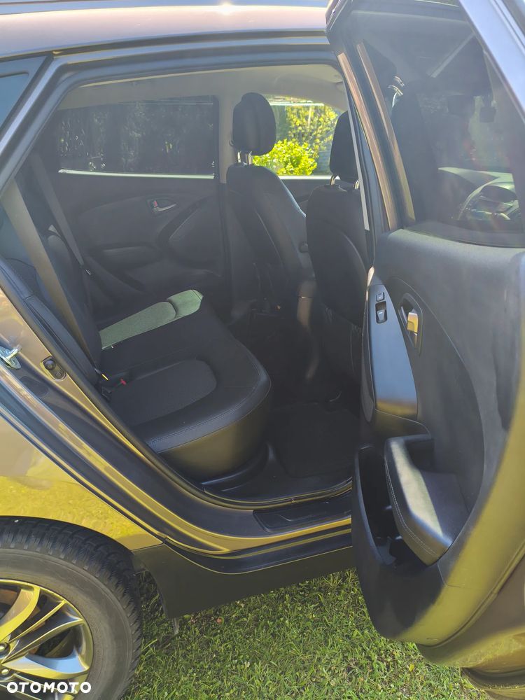 Hyundai ix35 - 12