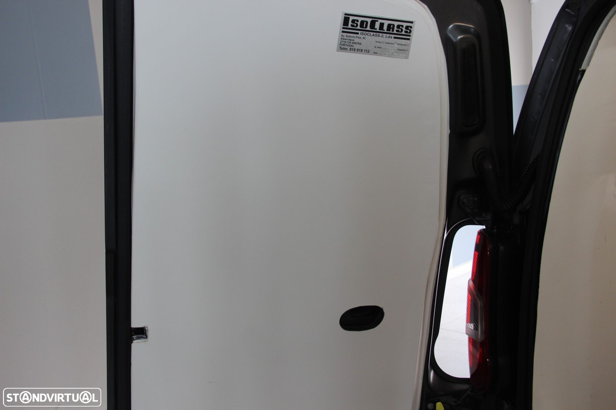 Peugeot Partner 1.5 BlueHDi Longa EAT8 - 17