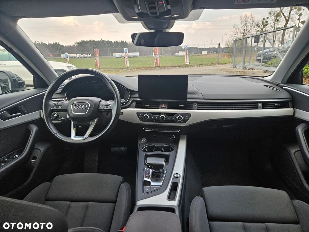 Audi A4 Avant 40 TFSI S tronic - 21