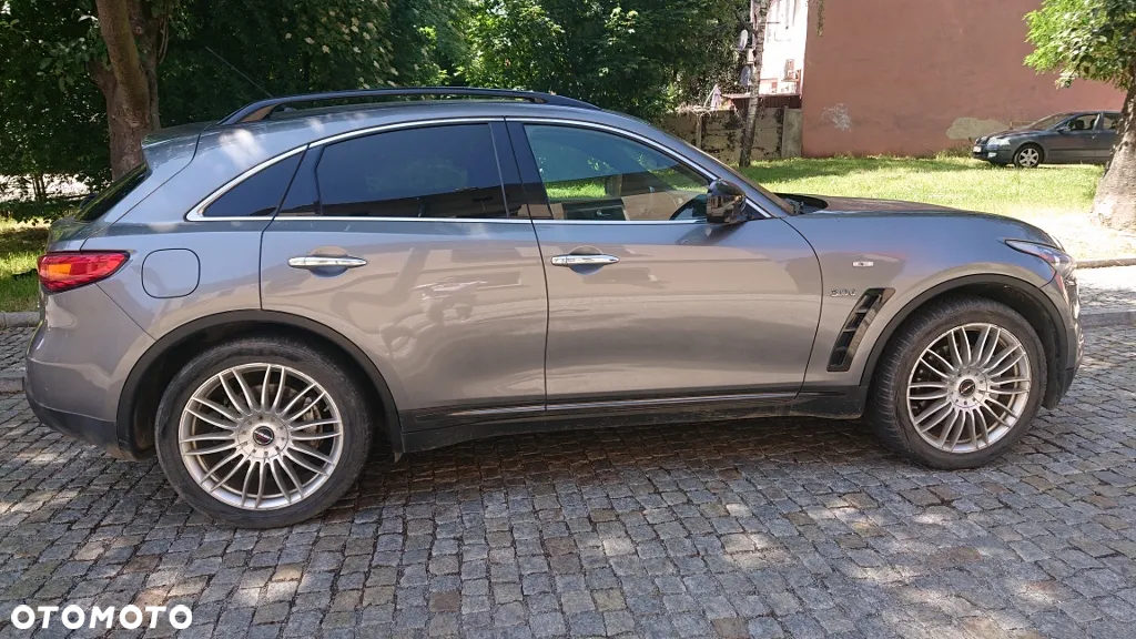 Infiniti QX70 3.0d AWD S Premium - 5