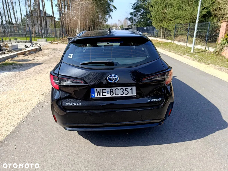 Toyota Corolla 1.8 Hybrid Comfort - 10