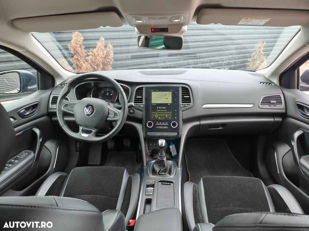 Renault Megane 1.5 dCI Intens - 8