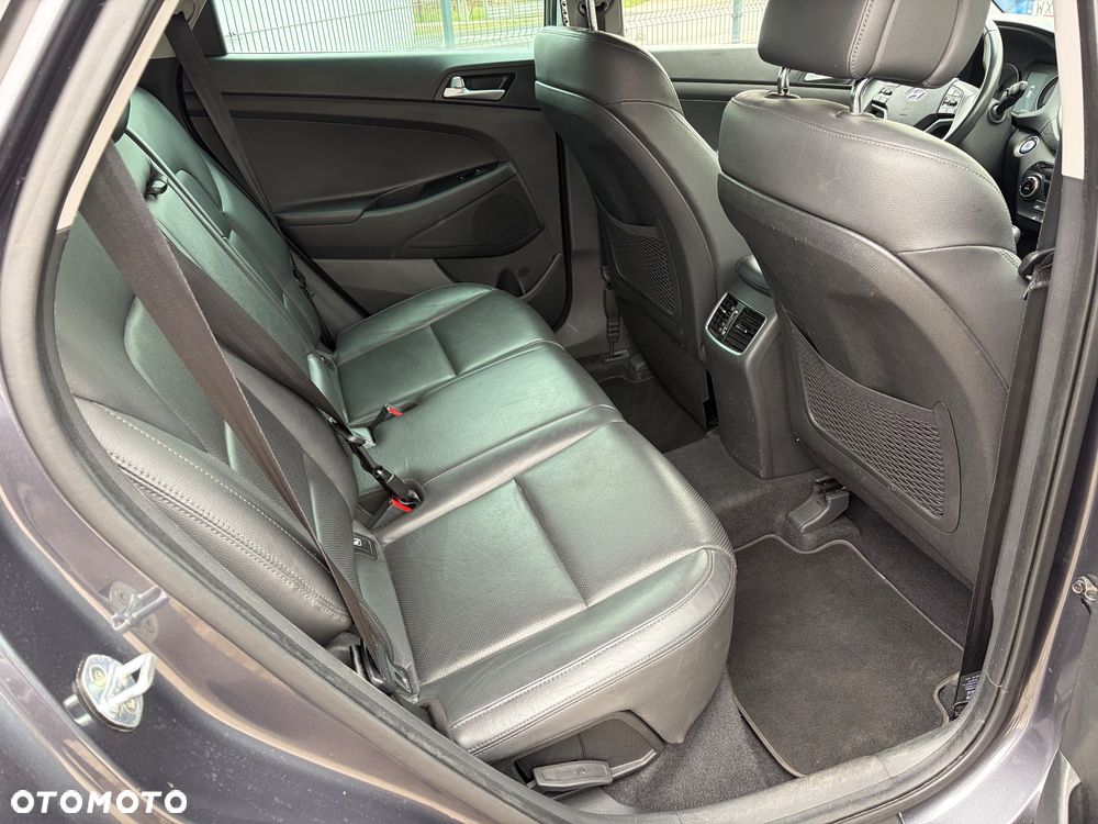 Hyundai Tucson blue 1.7 CRDi 2WD Advantage - 15