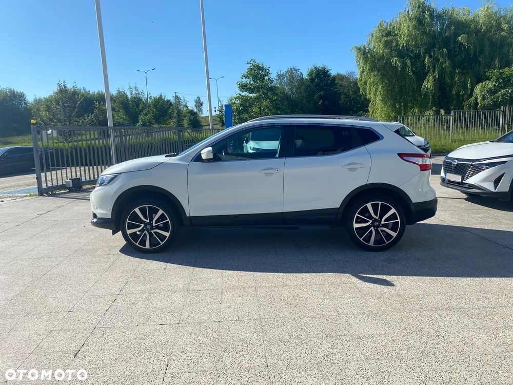 Nissan Qashqai - 2