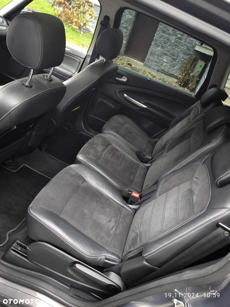 Ford S-Max 2.2 TDCi DPF Titanium - 4