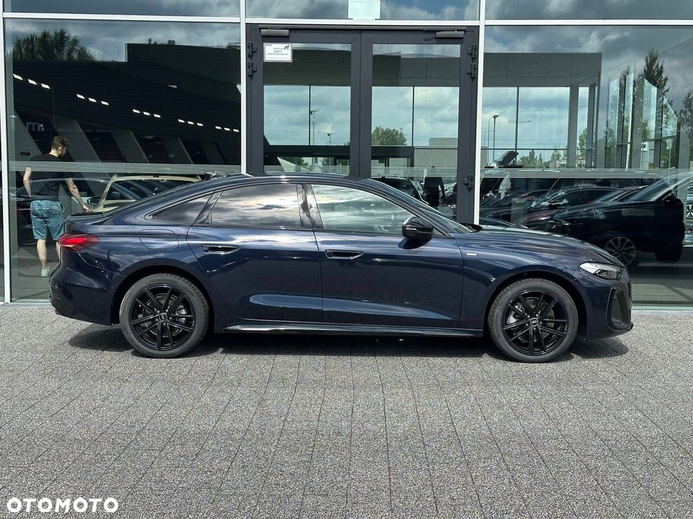 Audi A5 Limousine - 5