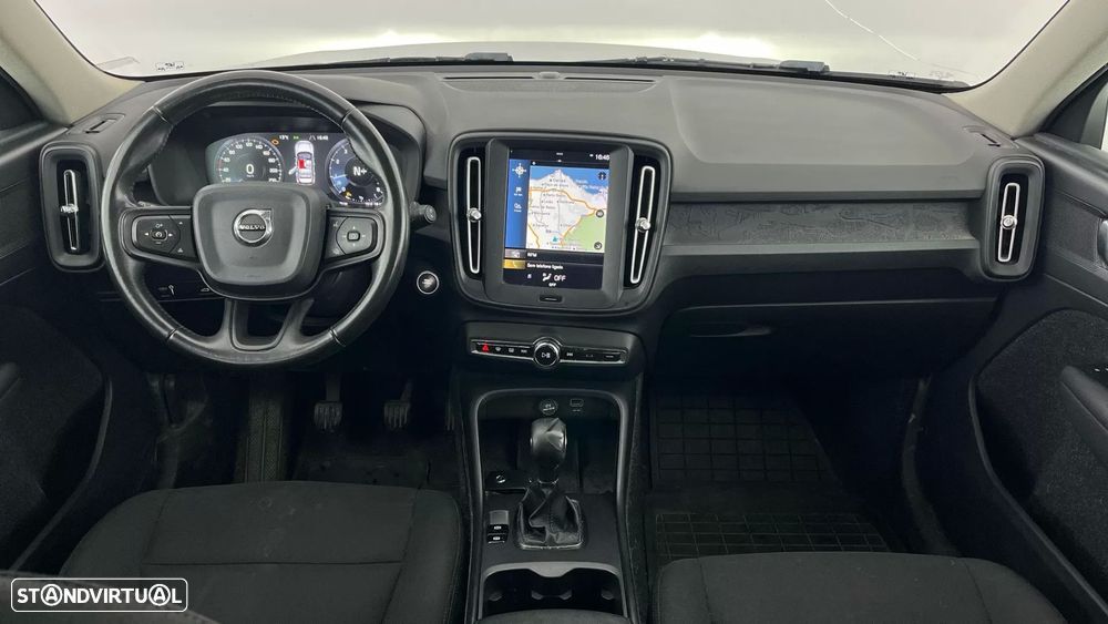 Volvo XC 40 1.5 T3 Tech Edition - 8