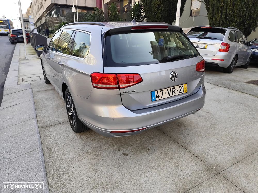 VW Passat Variant 2.0 TDI Confortline DSG - 10