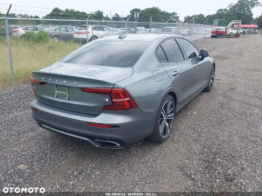 Volvo S60 - 5