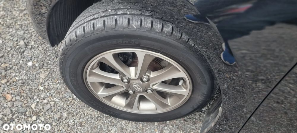 Hyundai i10 - 16