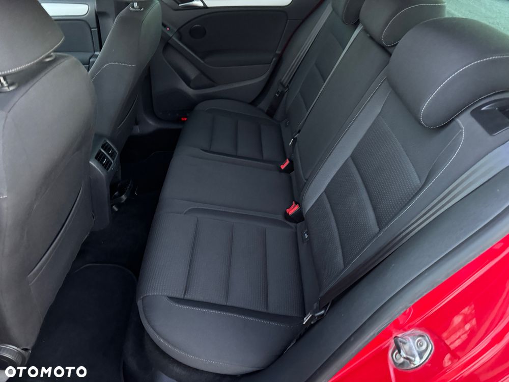 Volkswagen Golf 1.2 TSI Team - 12