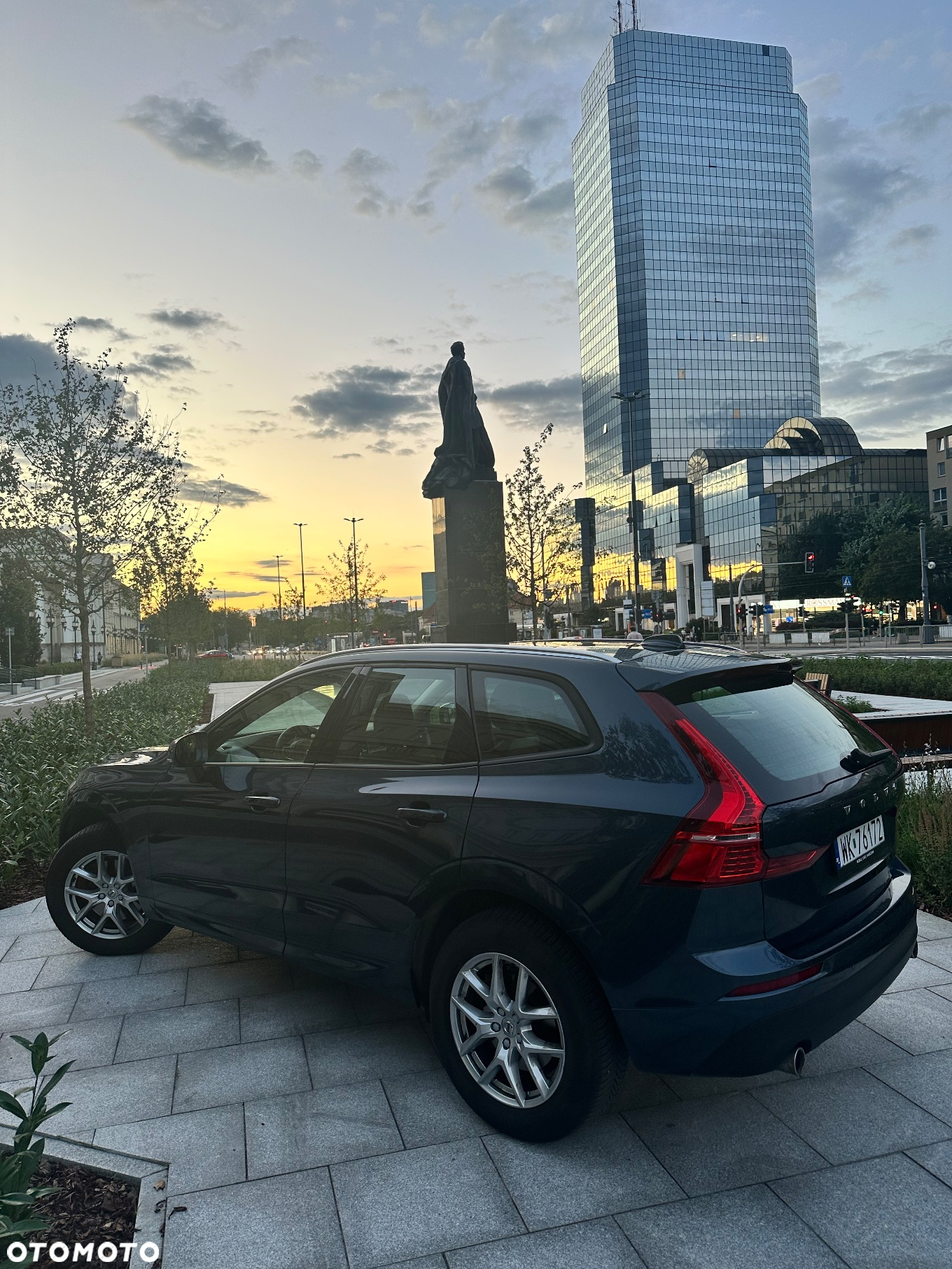 Volvo XC 60 T4 Momentum - 2