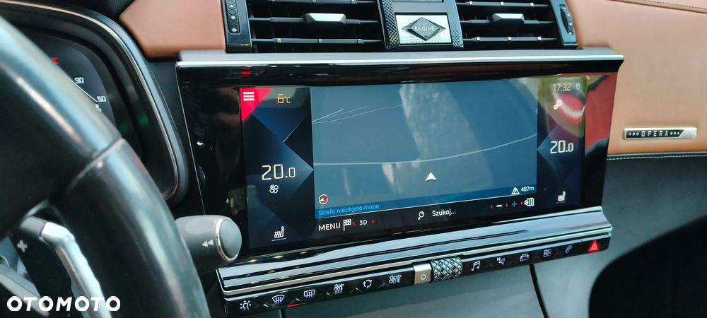 DS Automobiles DS 7 Crossback 2.0 BlueHDi Performance Line + - 24