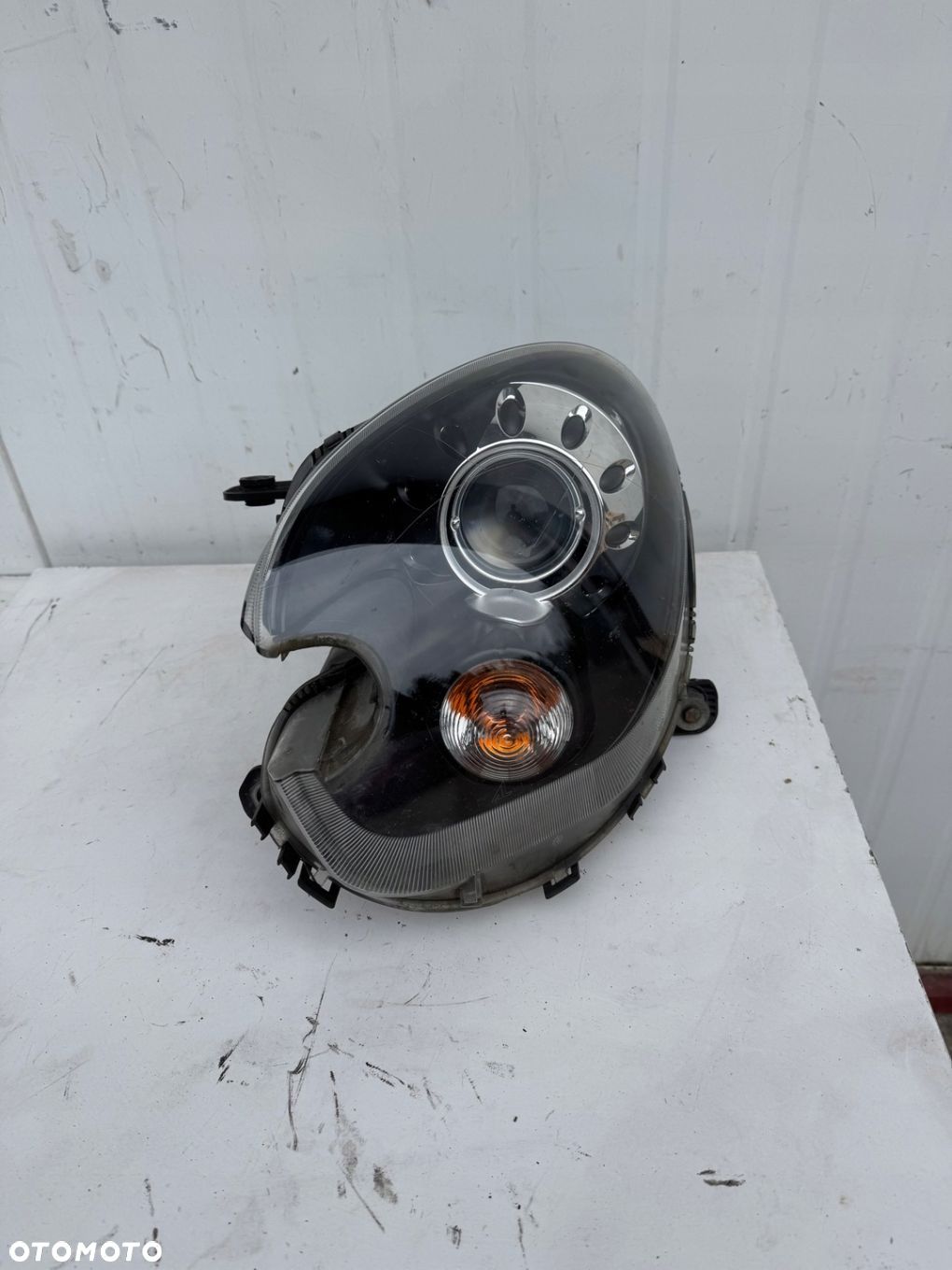 LAMPA PRAWA PRZÓD XENON CZARNA MINI R60 COUNTRYMAN 9808251-03 - WAWA - 1
