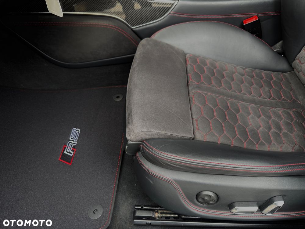 Audi RS6 - 40
