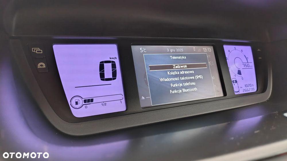 Citroën C4 Picasso - 24