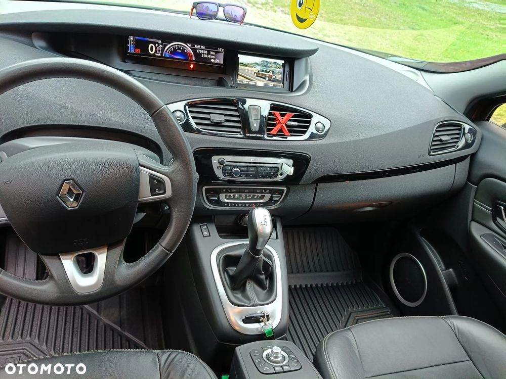 Renault Scenic 2.0 16V Privilege CVT - 10