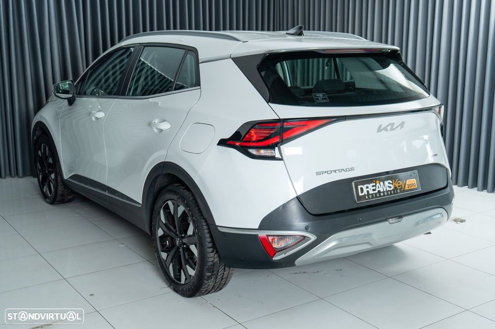 Kia Sportage 1.6 T-GDI AWD Base - 22
