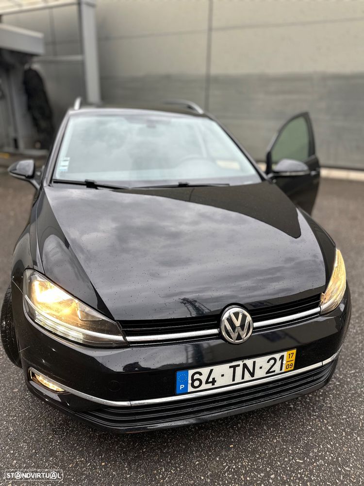 VW Golf Variant 1.6 TDi Confortline DSG - 4
