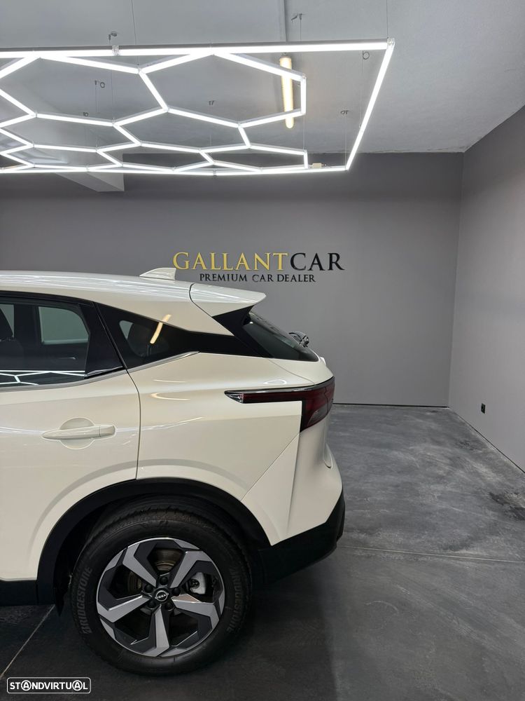 Nissan Qashqai +2 - 9